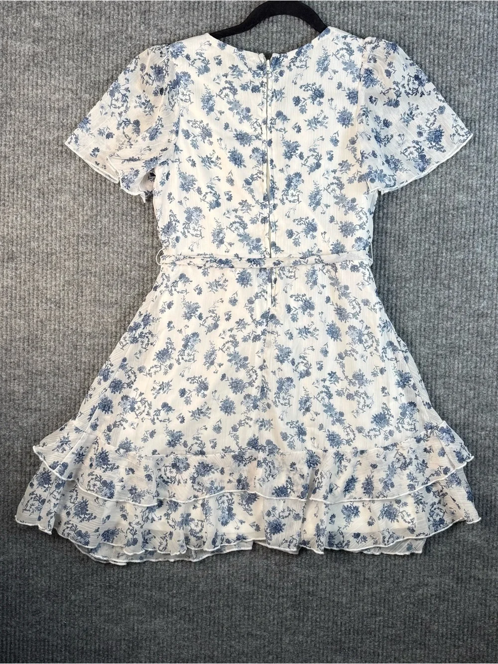 Zunie White and Blue Floral Tie-Waist Dress